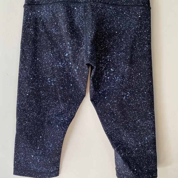 Lululemon Wunder Under High Rise 17” Crop - Picture 6 of 8